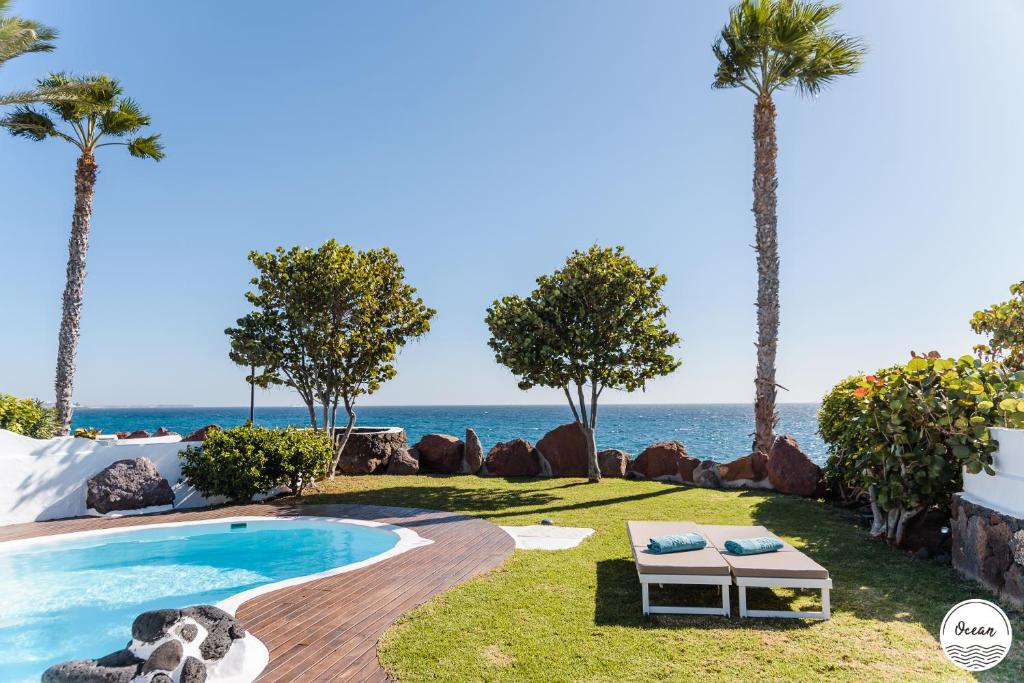 Villa-met-Zeezicht-en-Prive-Zwembad