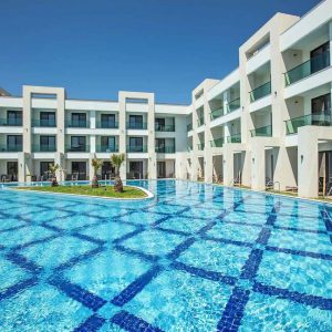 Hotel met swim up kamers Kusadasi