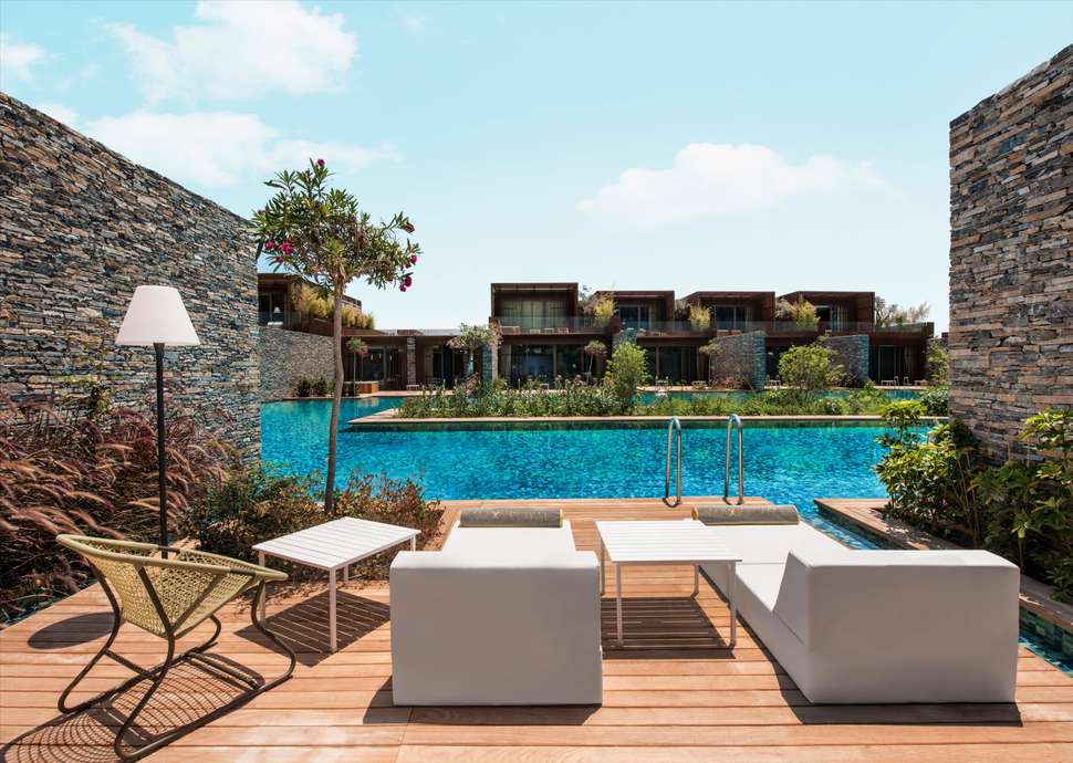 Maxx Royal Kemer Resort Swim Up