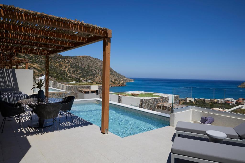 Hotelkamers met Privé Zwembad op Kreta in Griekenland