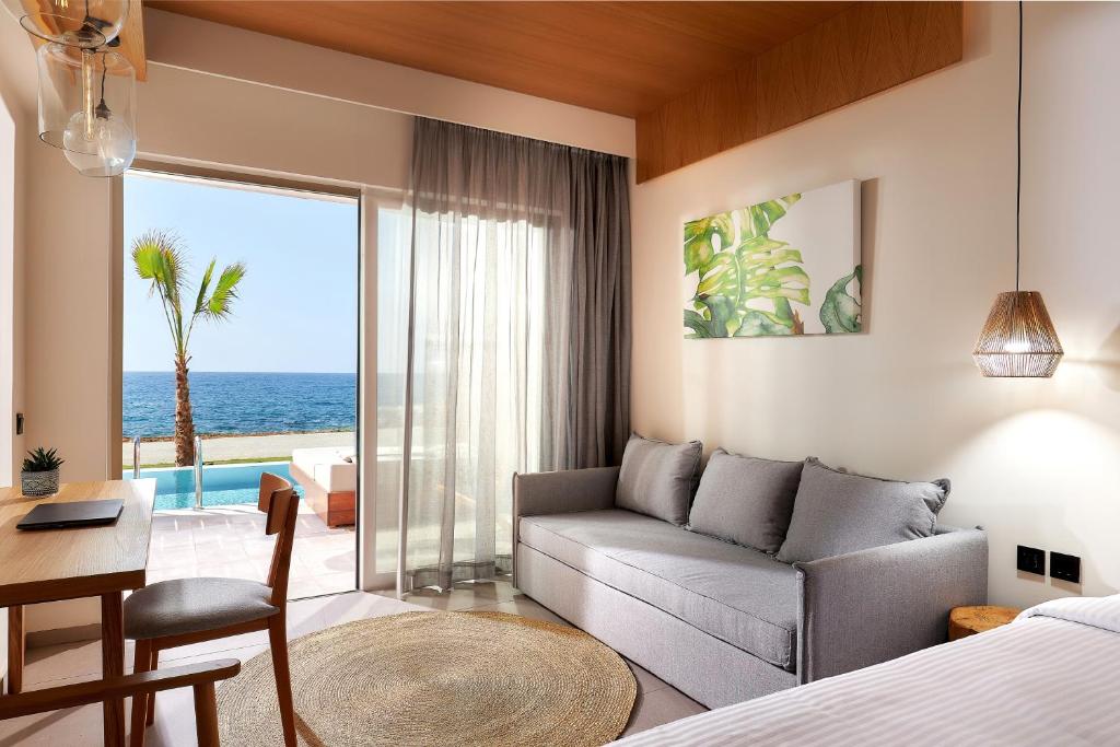 Enorme Santanna Island Swim-Up Kamers Kreta